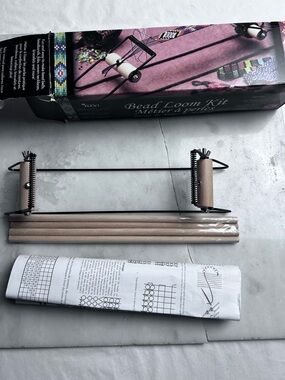 Bead Loom Kit - Neutral Wood & Black Frame new. Missing needle